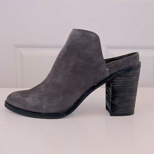 Dolce Vita Selene Mules in Anthracite Suede, Size 10